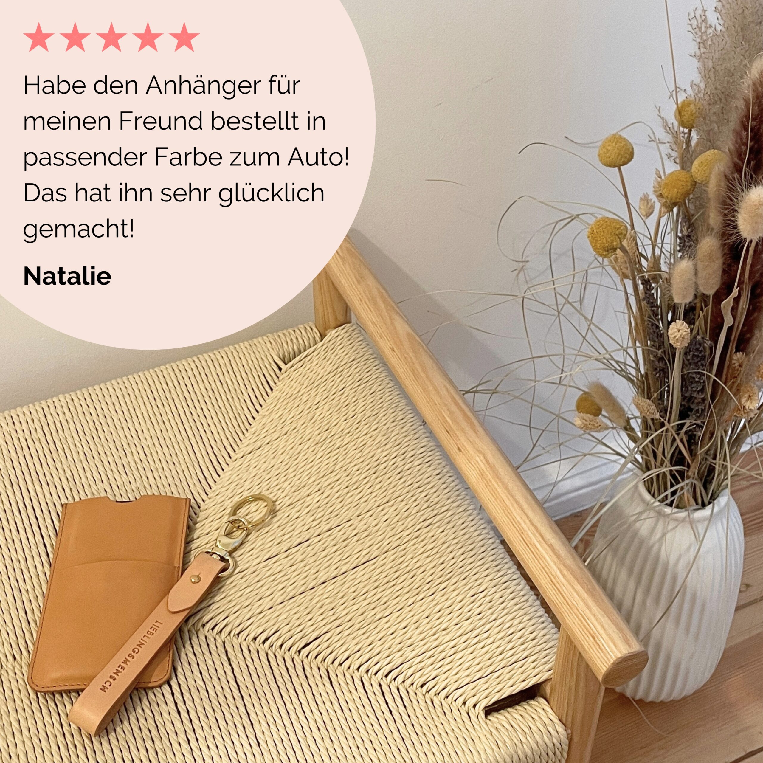 Elsa Schlüsselanhänger aus Leder mit personalisierter Prägung Lapàporter in natur