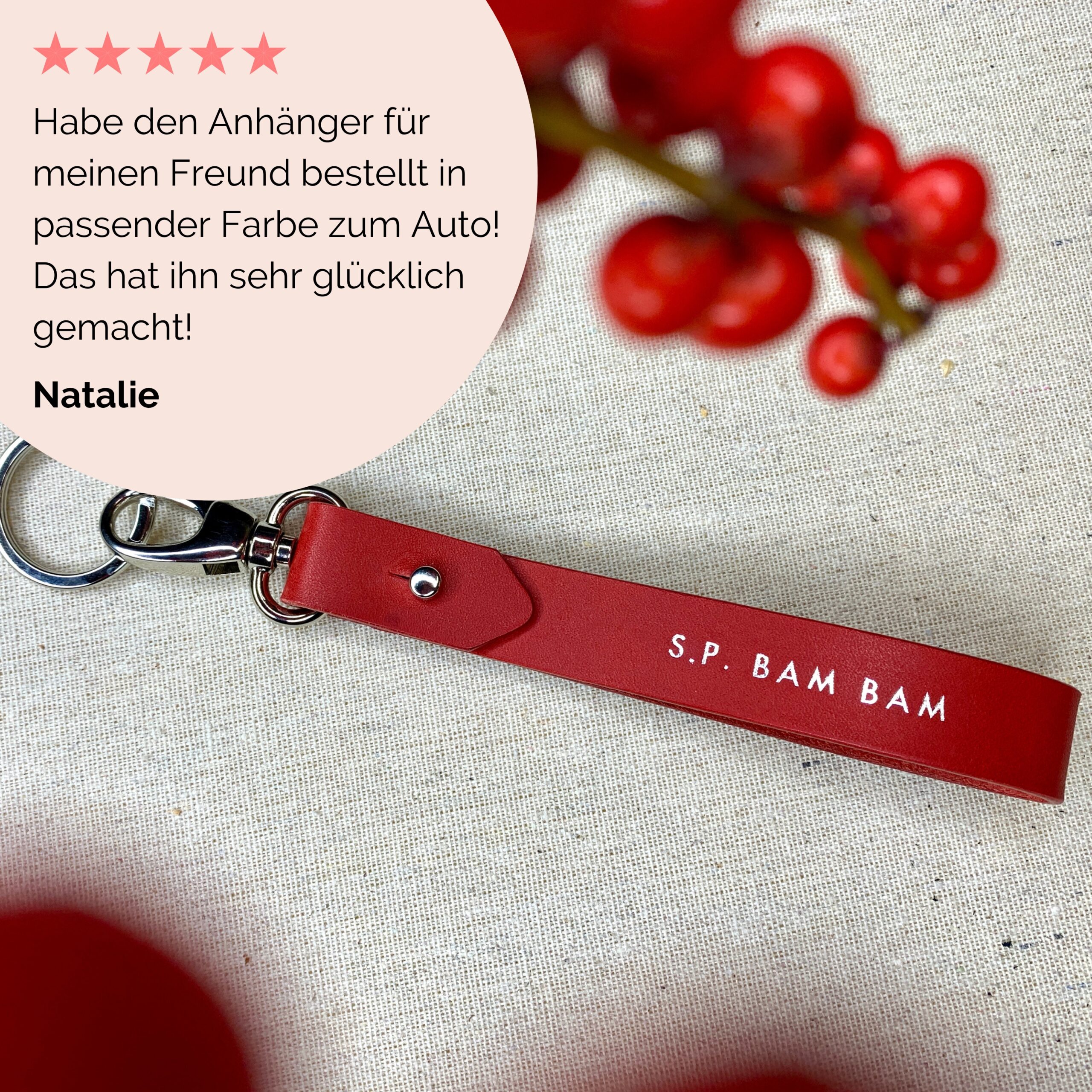 Elsa Schlüsselanhänger aus Leder mit personalisierter Prägung Lapàporter in rot