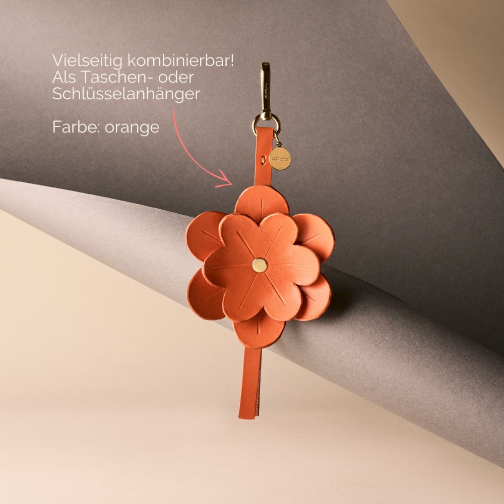 Bag Charm Trend Lederblüte