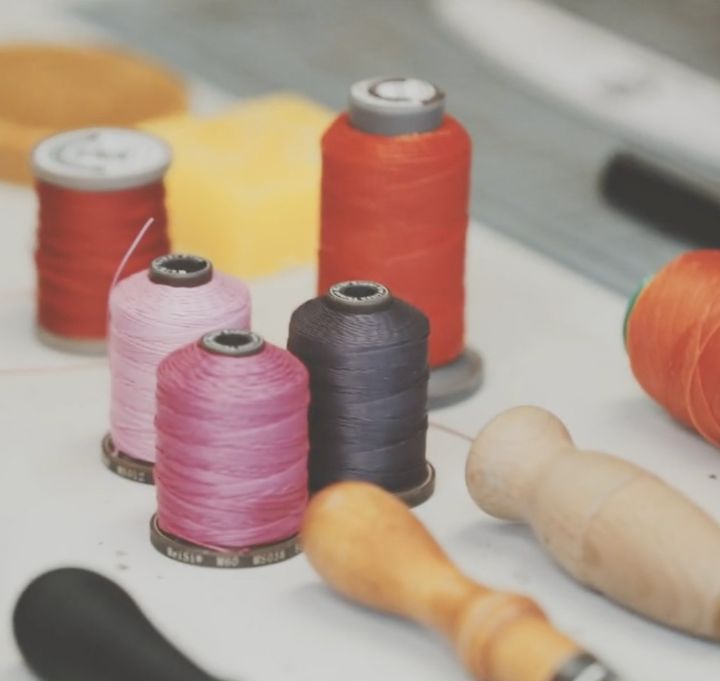 die richtigen Werkzeuge für Lederverarbeitung